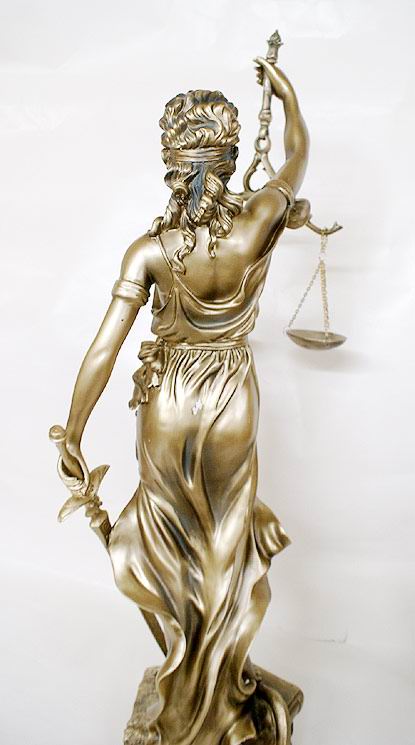 正義の女神 (LadyJustice) ・・・ ユースティティア・司法のテーミス